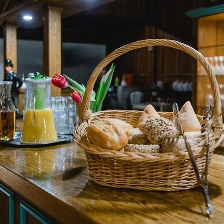 Hotel Mueller Genthin エクステリア 写真