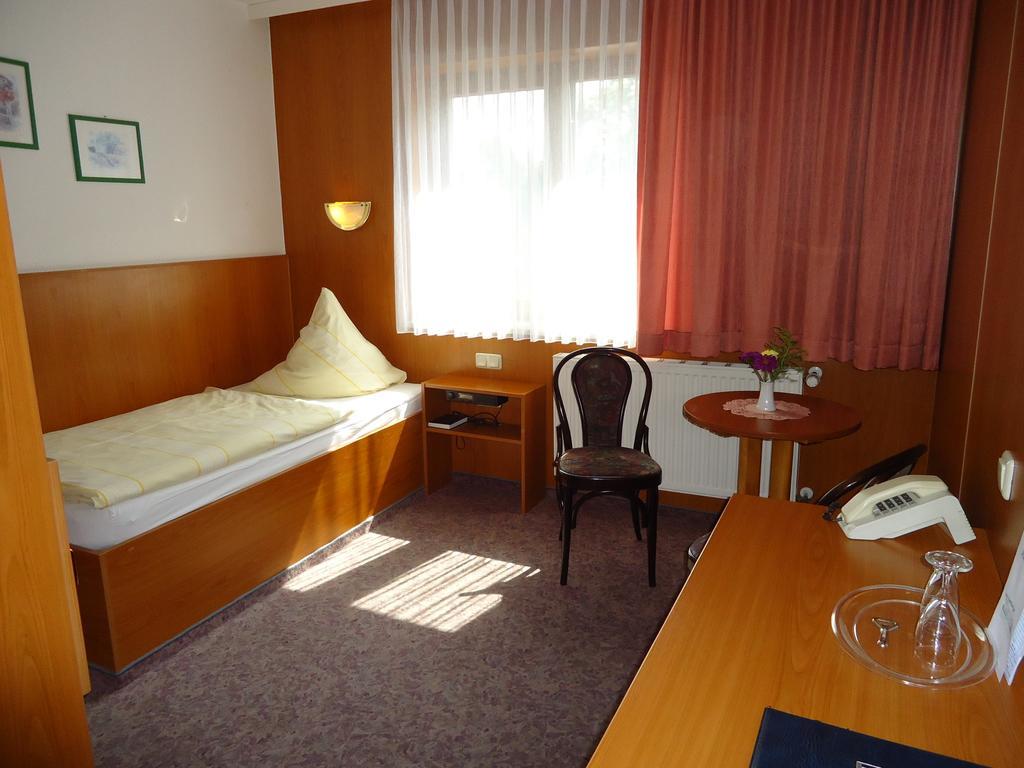 Hotel Mueller Genthin 部屋 写真